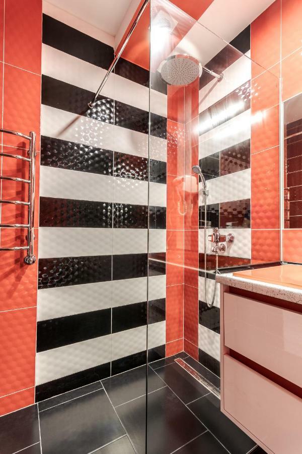 Balabana Red Apartment Lwów Zewnętrze zdjęcie